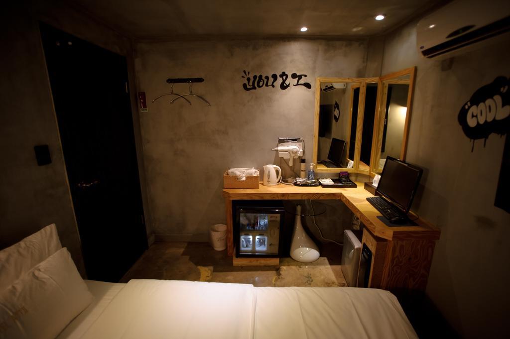 Atti Guesthouse Сеул Экстерьер фото