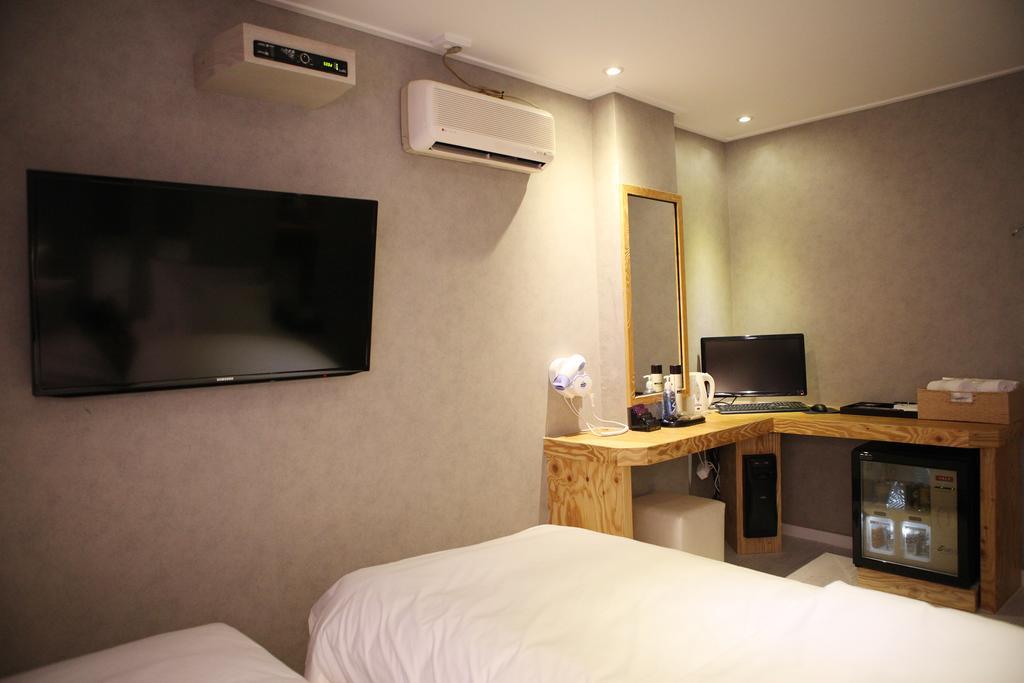 Atti Guesthouse Сеул Экстерьер фото